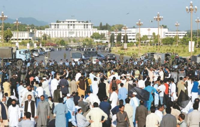 Govt employees protest