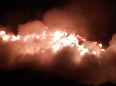 Fire destroys two houses on murree outskirts
